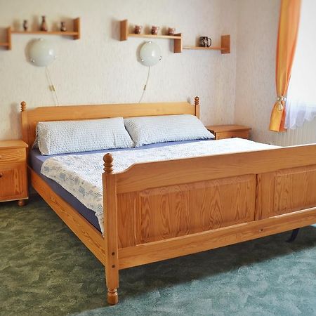 Guest House Kuks מראה חיצוני תמונה