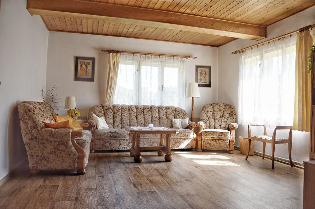 Guest House Kuks מראה חיצוני תמונה