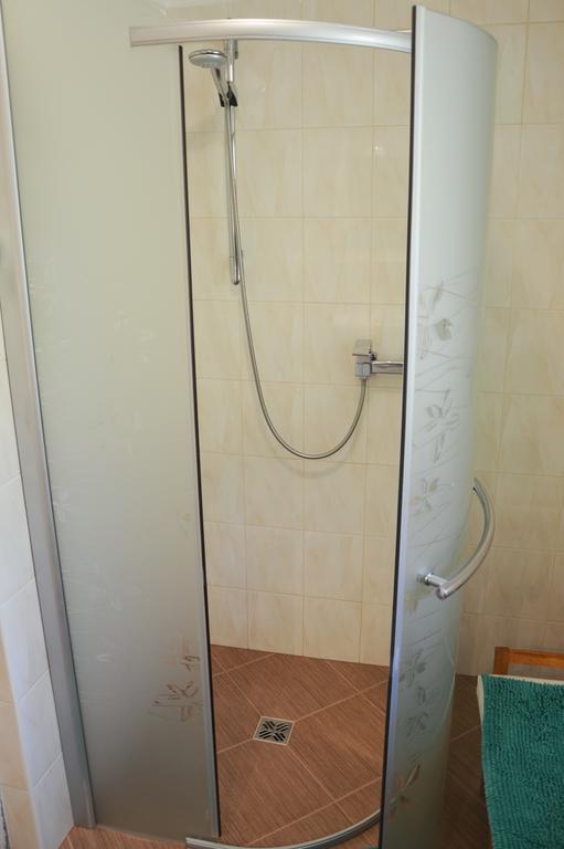 Guest House Kuks מראה חיצוני תמונה